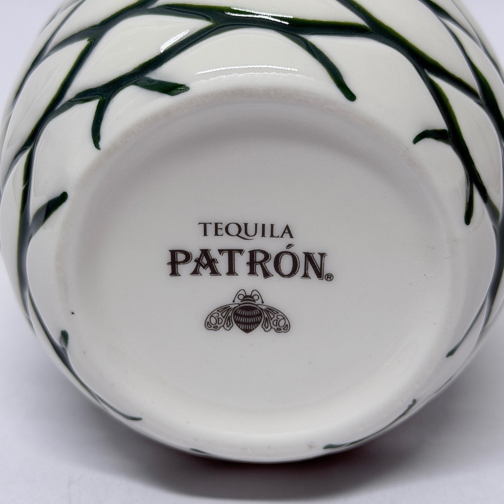 4 Patron Tequila Agave Pina Ceramic Cocktail Tiki Mug White Green Bee Logo - Picture 6 of 10